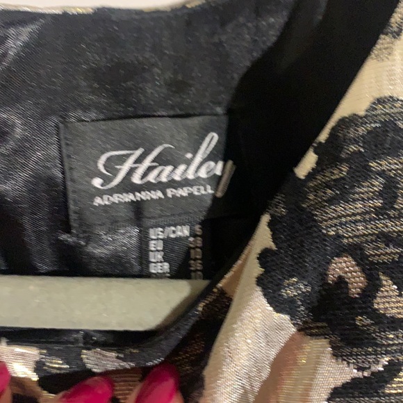 Adrianna Papell Holiday Dress Size 6 - Picture 3 of 7